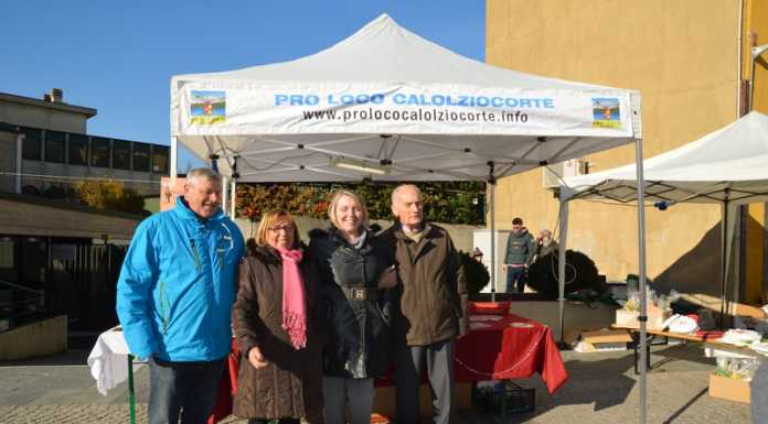 Calolzio, con la “Fera di Pom” è già aria di Natale