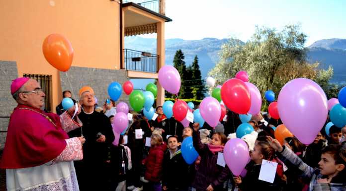 S.Ambrogio, è festa a Lierna. Il vescovo: “Apriamoci agli altri”