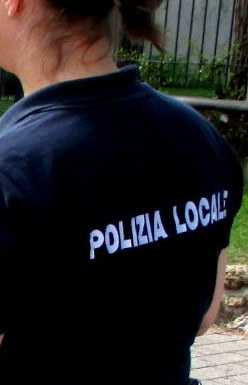 Mandello. Continuano le indagini sul ‘pirata’. Operata la 60enne investita