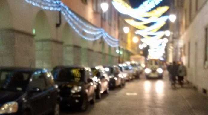 Lettera. “Più che ZTL il centro di Lecco sembra un parcheggio”