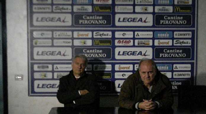 Calcio Lecco. Cuoghi omaggia i giocatori, Meregalli insulta la stampa