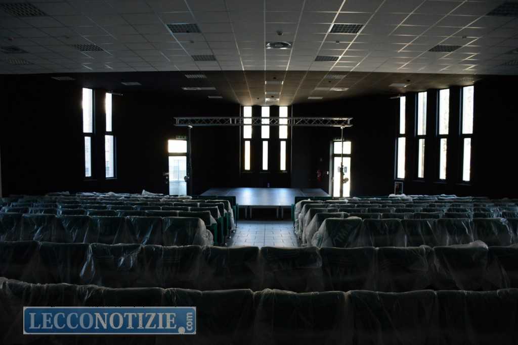 sala-ugo-foscolo-auditorium-teatro-invito-4