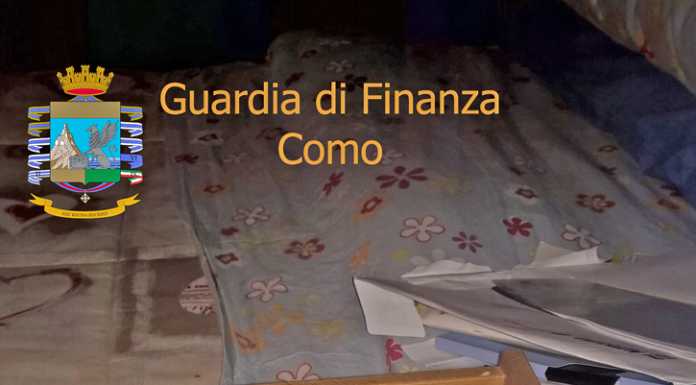 Como, spacciatori ‘frontalieri’ fermati con marijuana e cocaina