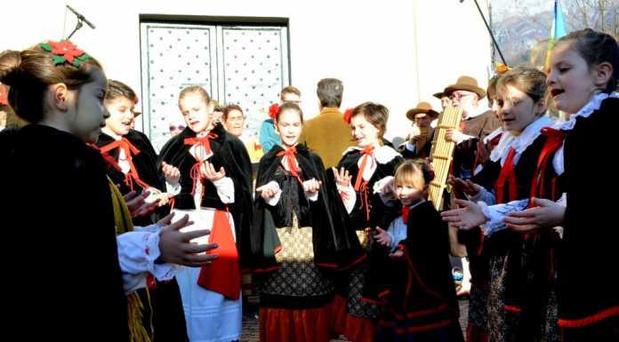 Mandello San Lorenzo. Coro Stelvio e Allegra brigata in concerto