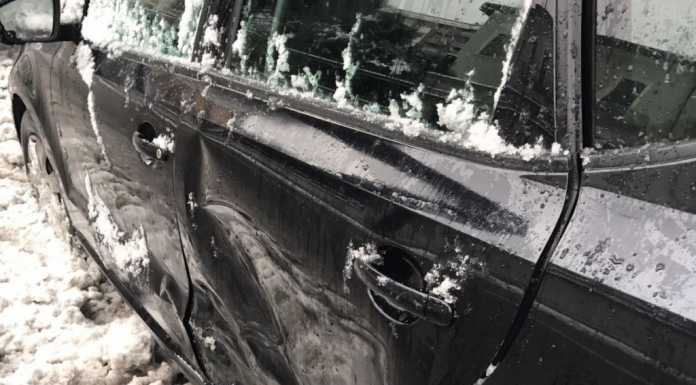 Fa “strike” di auto sul Lungolago e se ne va. E’ caccia al responsabile