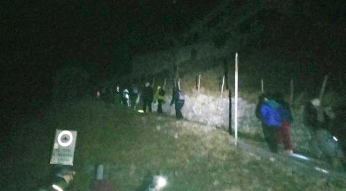 Carenno. In 130 verso Colle: la fiaccolata ormai è tradizione