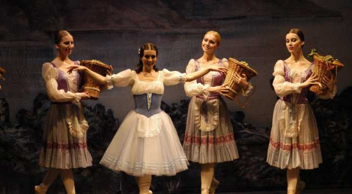 Al Teatro Arcimboldi torna l’Accademia Ucraina di Balletto