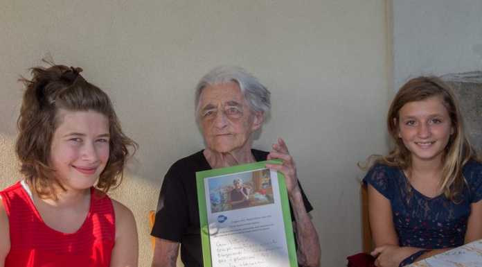 Vittoria Mangili compie 101 anni, gli auguri dagli abitanti di M. Marenzo