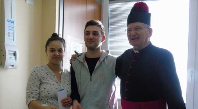 Fiocchi azzurri al Manzoni: Pietro saluta il 2016, Alexander accoglie il 2017