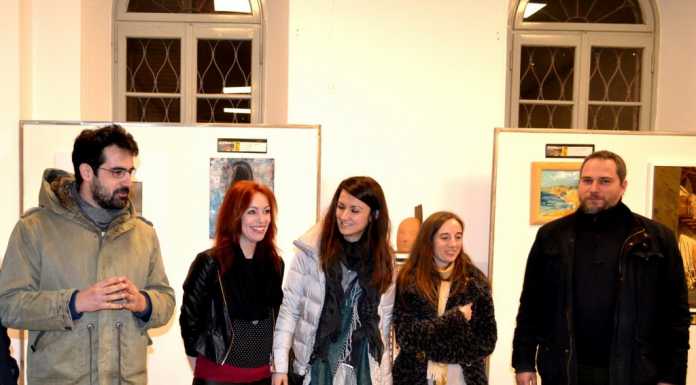 Mandello chiama gli artisti a rappresentare la femminilità