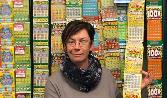 Mandello, caccia al vincitore dei 5 milioni. Francesca Redi: “Increduli”