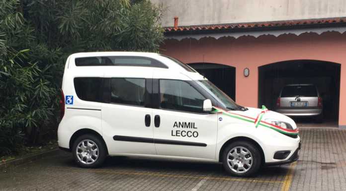 Anmil Lecco dona un mezzo per il trasporto di disabili ad Anteas