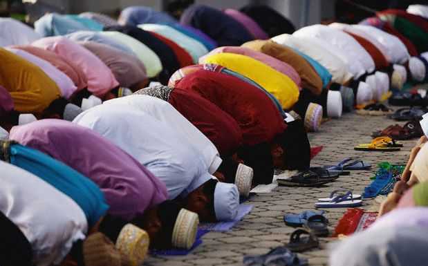 “Gravi gli insulti per il progetto della Moschea, pregare è un diritto di tutti”