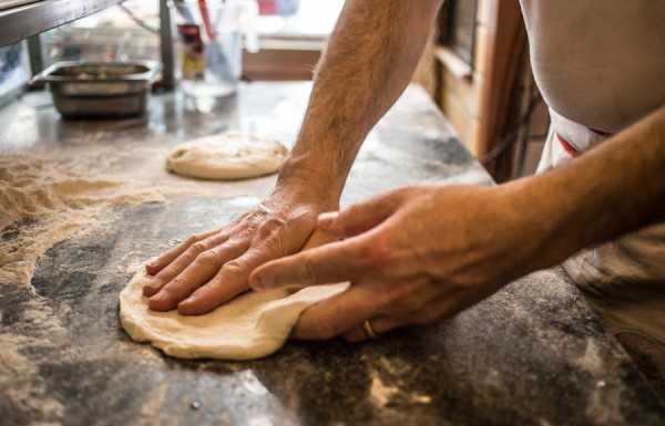 “Vorrei fare il pizzaiolo!” aperte le iscrizioni al corso targato Confcommercio