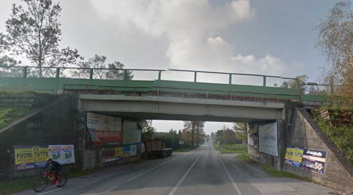 Un altro ponte vietato ai mezzi pesanti, sulla Santa a Barzago