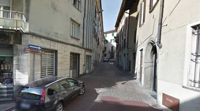 Conclusi i lavori in via Fogazzaro, dopo Pasqua la nuova pavimentazione