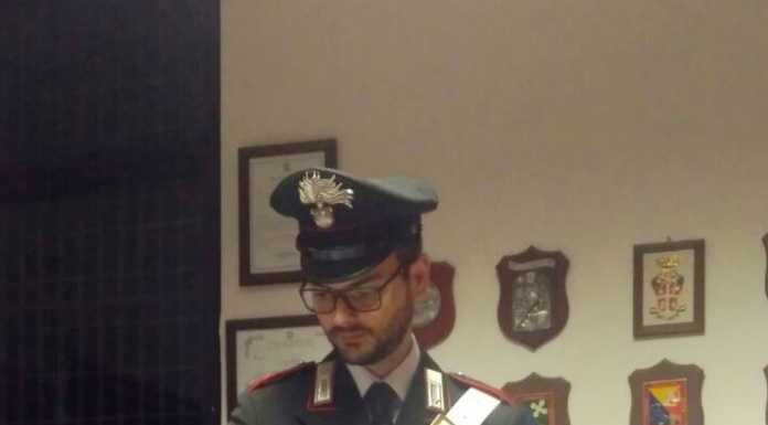 Spaccio nei boschi, pusher accoltellato a Lomazzo. Tre arresti