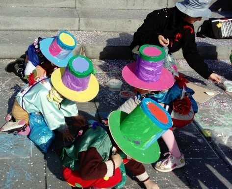 Calolzio. Piccoli artisti di strada, il carnevale dell’infanzia di Foppenico
