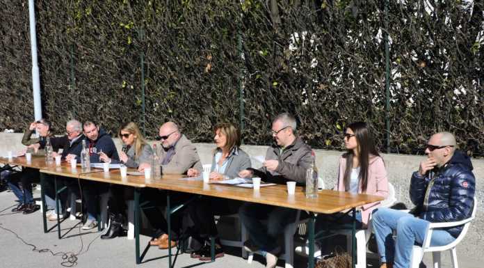 Scuola. A Pescate approvata la mozione per avere due prime medie