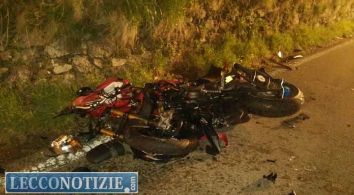 Galbiate, schianto frontale tra un furgone e una moto, grave un centauro