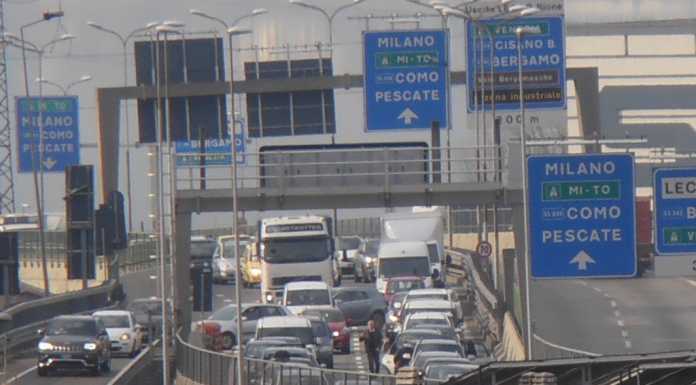 Incidente paralizza il Terzo Ponte, la mattinata inizia in coda