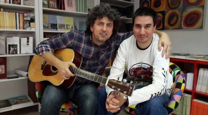 Fracassa presenta “Baciami Arturo”, primo album del cantautore lecchese