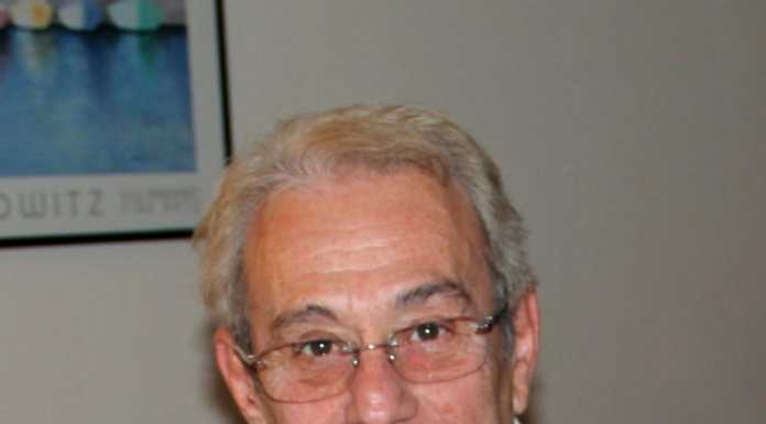 Un minuto di silenzio in campo per ricordare Pasquale Tedesco