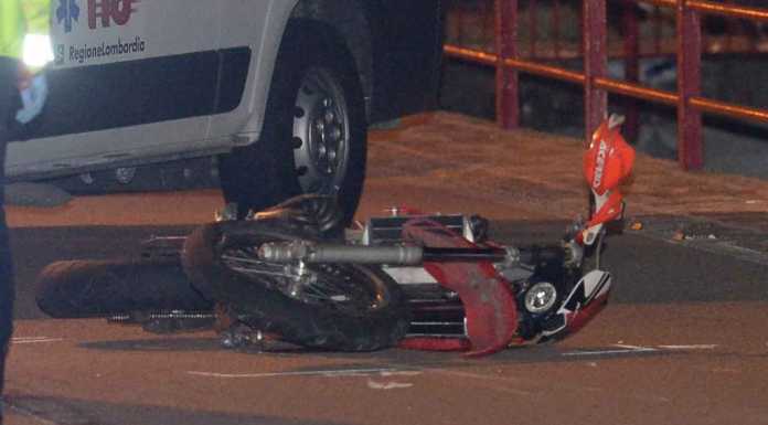 Tragedia a Varenna, incidente in moto: 15enne perde la vita