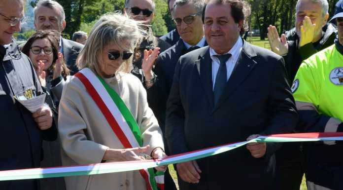 Paré: inaugurato il ‘pratone’ e approda il primo battello