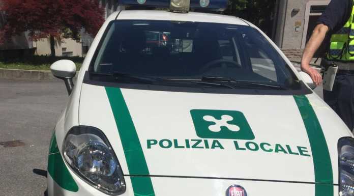 Mandello. Lite tra gruppi di giovani finisce a botte, 18enne in ospedale