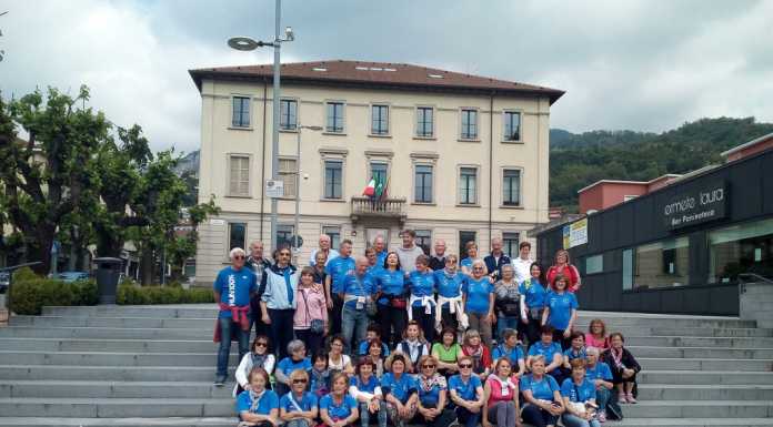 La camminata dei due ponti spegne 10 candeline, 60 i partecipanti