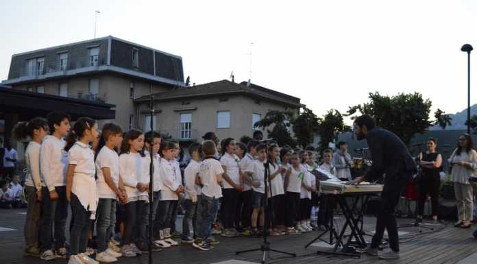 Calolzio, la magia del progetto Muse incanta piazza Vittorio Veneto