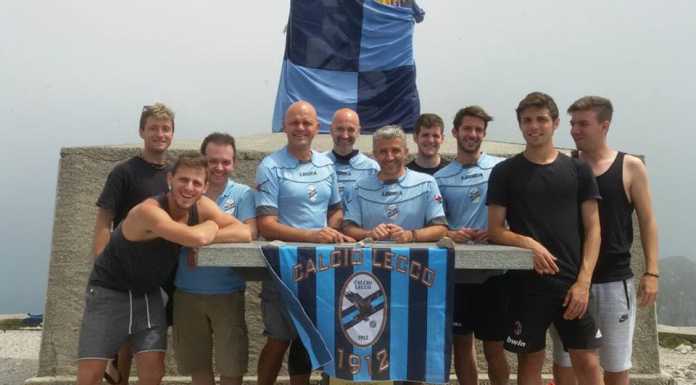 Calcio Lecco. La bandiera bluceleste sventola sul Resegone