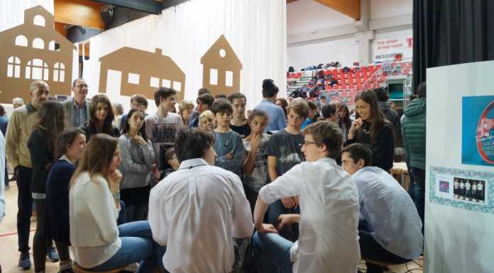 “Costruiamo il villaggio”, grande partecipazione al convegno targato Liceo Leopardi