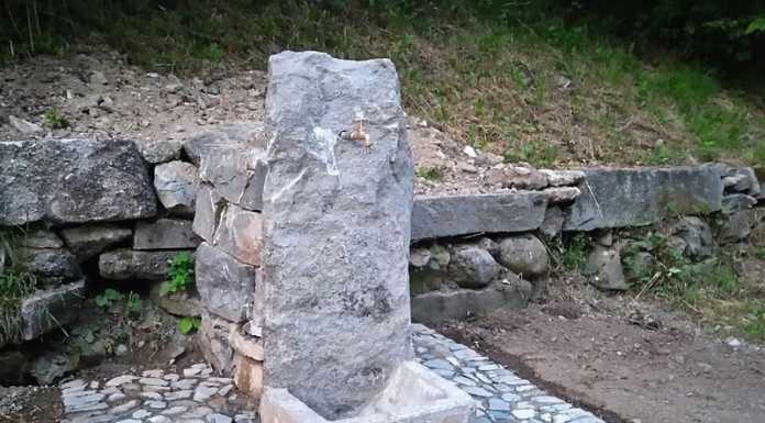 Carenno. Nuova fontana e parco giochi riqualificato. “Grazie ai volontari”