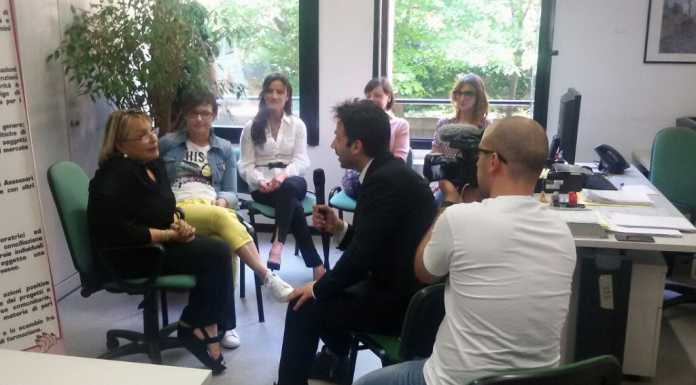 Il Catalogo delle Single muove Le Iene che incontrano le vittime