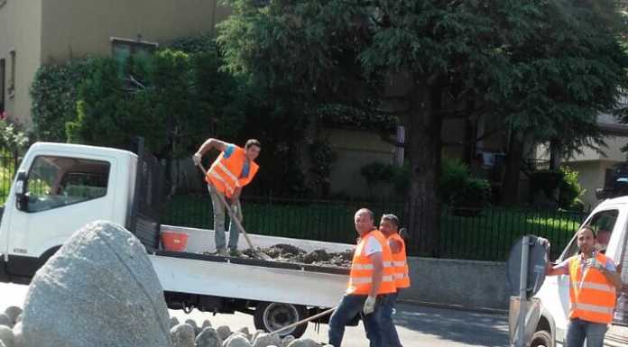 Olginate. Nuovo look per la rotonda per Consonno, grazie ai bimbi