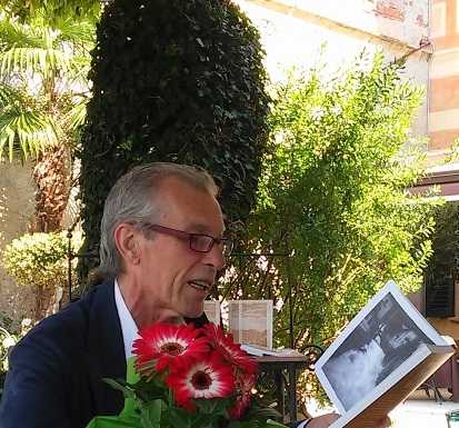 “La vecchia foto”. Carlo Molteni presenta il suo libro a Mandello Carlo Molteni