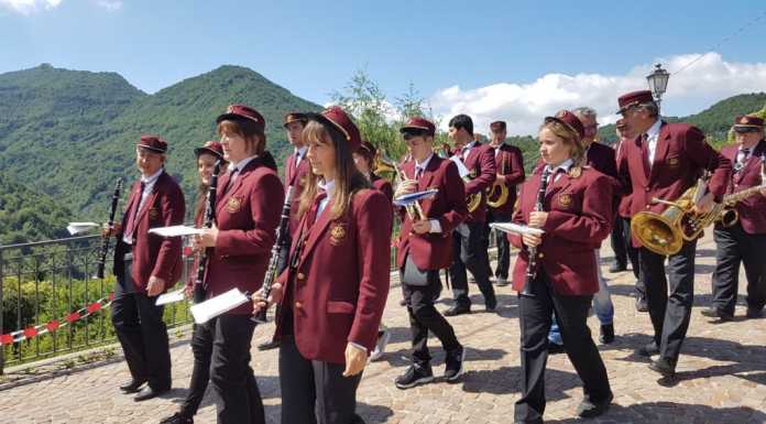 Esino Lario e Lierna, il Corpus Domini tra fede e tradizione