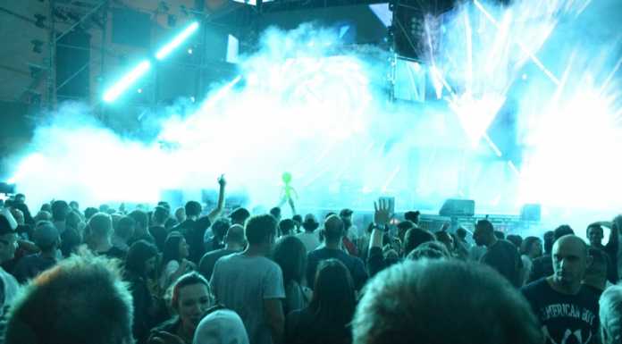 Folla a Barzio per i Chemical Brothers, si apre il weekend del Nameless