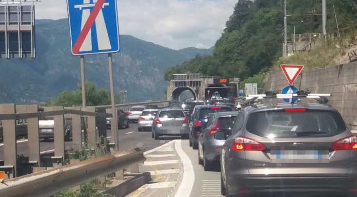 Incidente sulla SS36, traffico rallentato tra Lecco e Abbadia