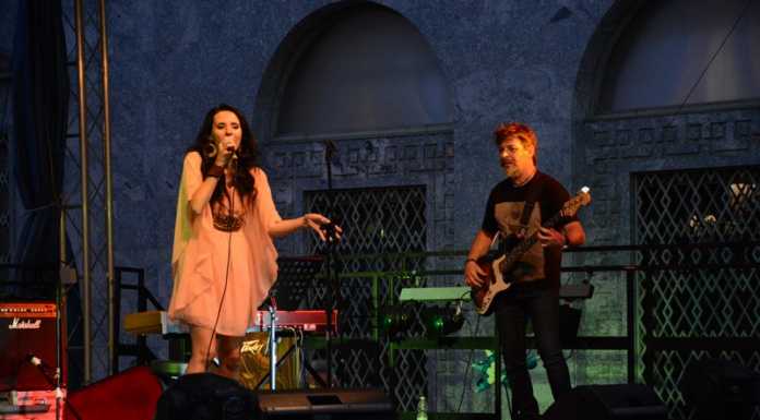 Musica protagonista del venerdì sera, da piazza Garibaldi a Villa Gomes