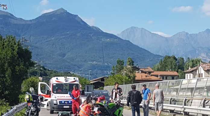 Colico. Cade in moto: 19enne soccorsa in via Laghetto