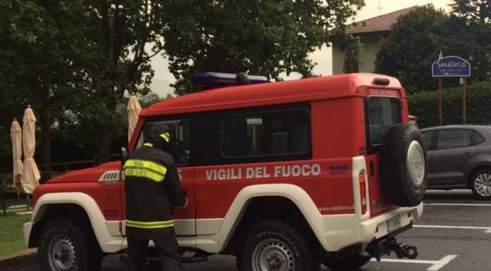 Chiamata di avvistamento di un cadavere nel lago. Ricerche senza esito