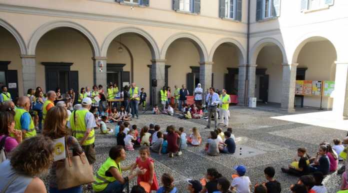 Lecco in marcia per i diritti dei bambini, appuntamento a domenica