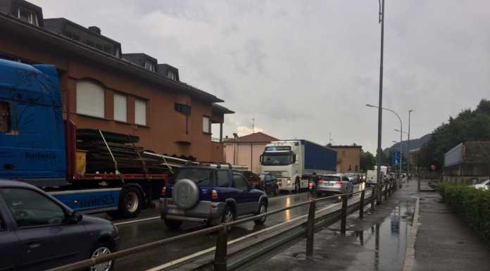 Chiusura Lecco-Bergamo. Traffico a ‘passo d’uomo’ in uscita dalla città