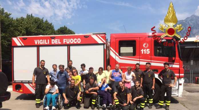Due associazioni lecchesi in visita al Comando Provinciale dei Vigili del Fuoco