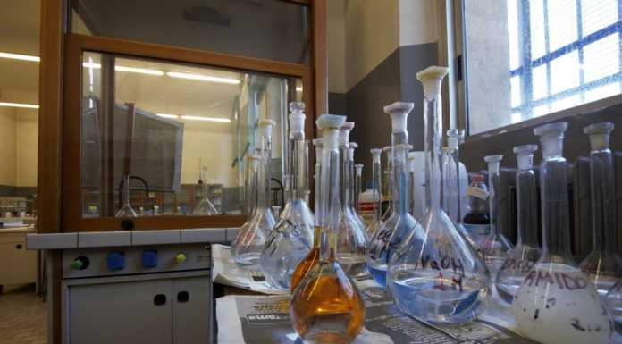 Un gruppo di ex studenti vuole ristrutturare il laboratorio del Badoni