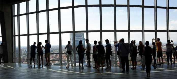 “Un selfie tra le nuvole”, oltre 4 mila visitatori al Pirellone