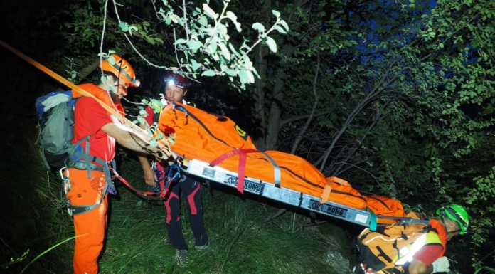 Si frattura una caviglia al Manavello, nottata di lavoro per il Soccorso alpino